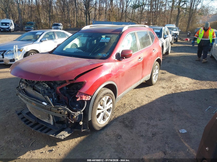 2016 Nissan Rogue Sv