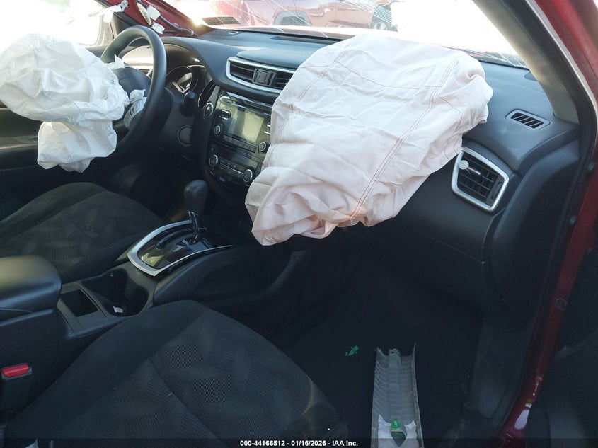 2016 Nissan Rogue Sv