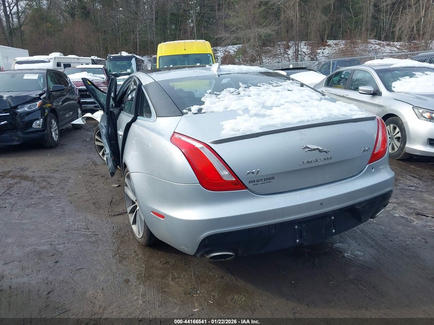 2017 Jaguar Xj R-Sport