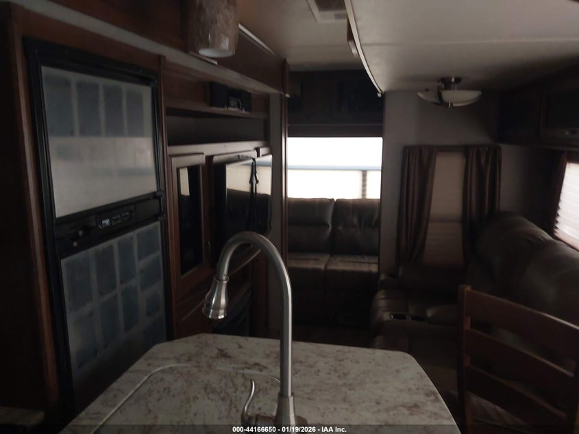 VIN 58TFX3526H3029641 2017 HIGHLAND RIDGE RV INC. ( 293RLS