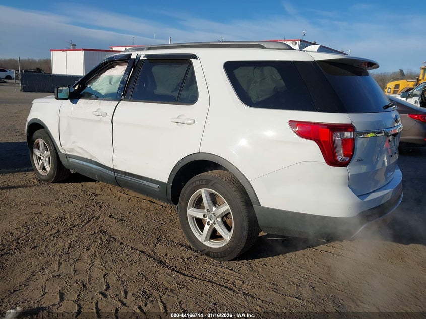 2017 Ford Explorer Xlt