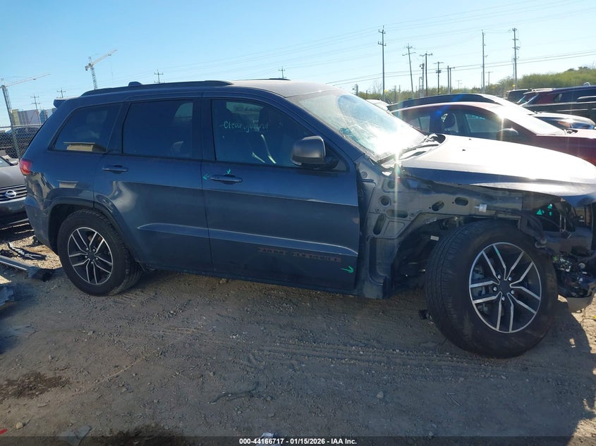 VIN 1C4RJFLG7LC300993 2020 JEEP GRAND CHEROKEE TRAILHAWK 4X4