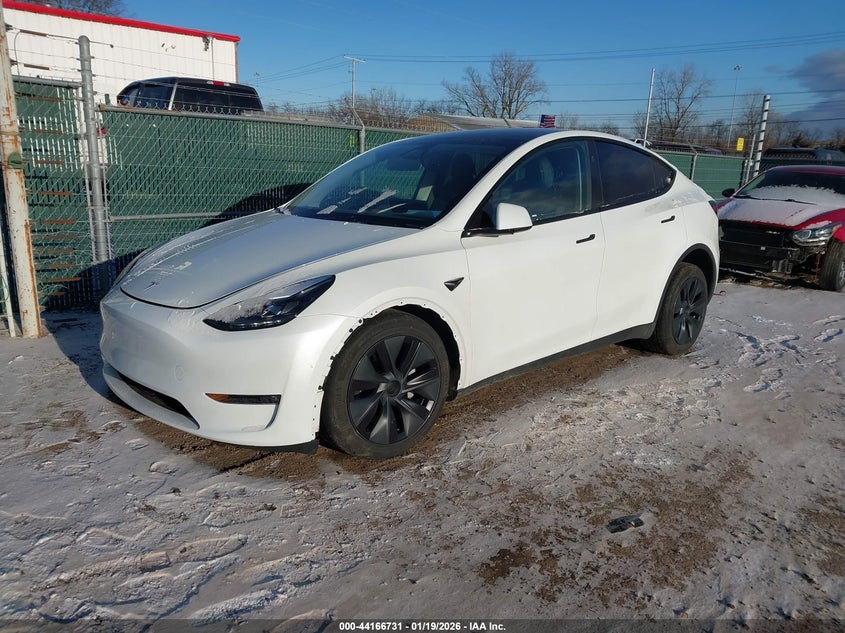 2025 Tesla Model Y Long Range Dual Motor All-Wheel Drive