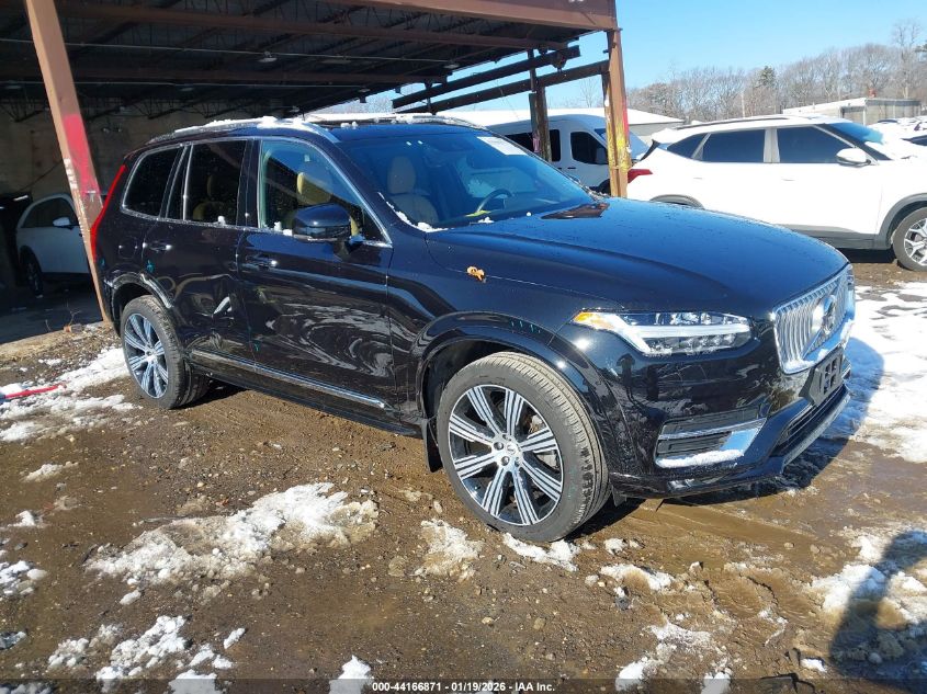 2022 Volvo Xc90 T6 Inscription 7 Passenger