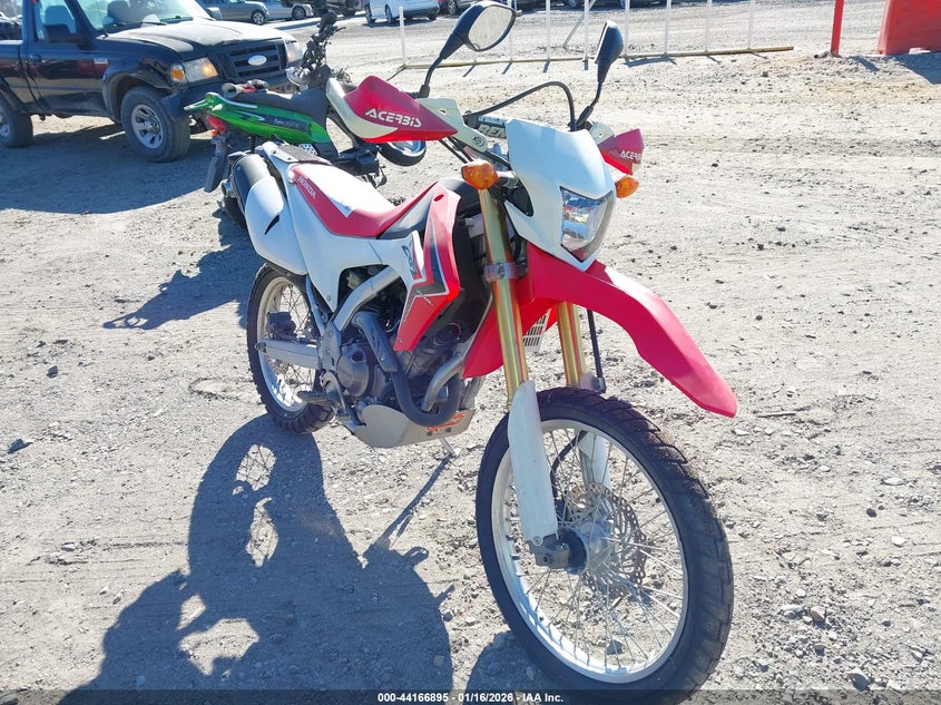 MLHMD381XD5000808 HONDA CRF250 Photo 1