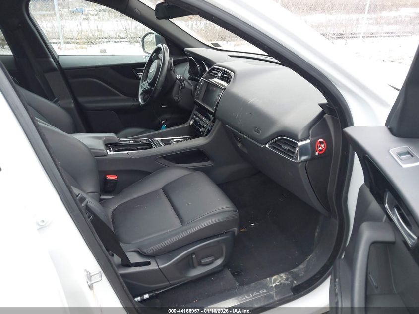 2018 Jaguar F-Pace 25T Premium