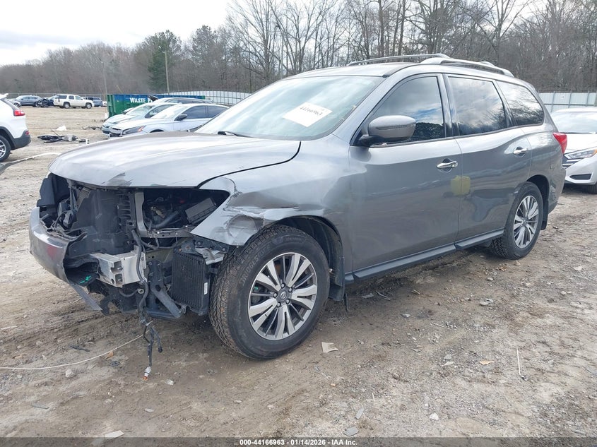 2018 Nissan Pathfinder S
