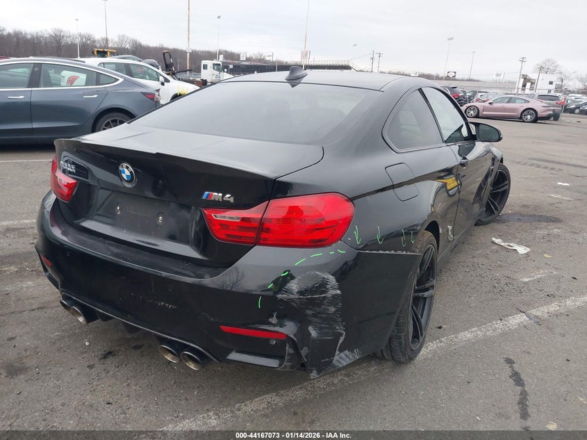 2015 BMW M4