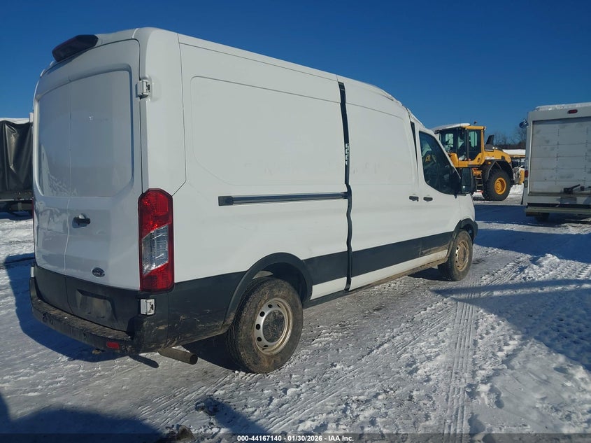 2022 Ford Transit-250