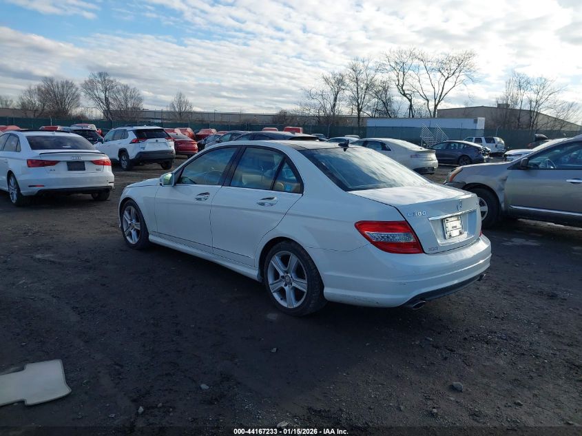 2011 Mercedes-Benz C 300 Luxury 4Matic/Sport 4Matic