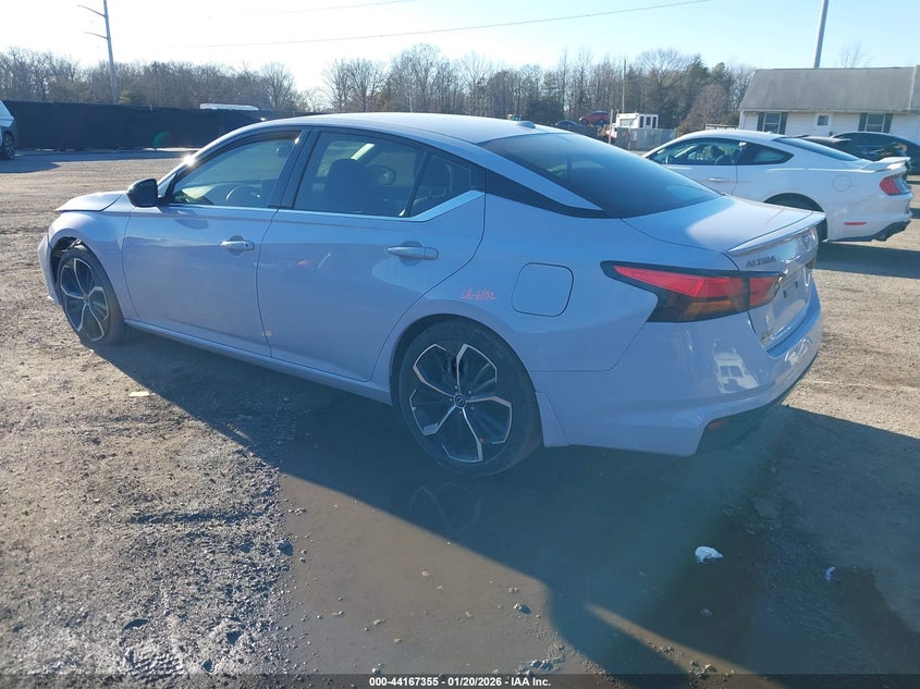 2023 Nissan Altima Sr Fwd