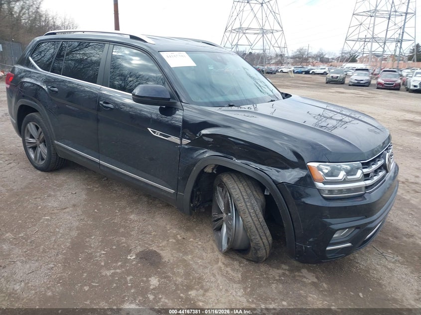 VOLKSWAGEN ATLAS 2018. Lot# 44167381. VIN 1V2PR2CA3JC559822. Photo 1