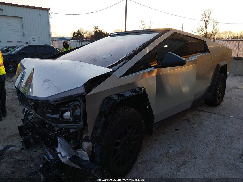 2024 Tesla Cybertruck Cyberbeast