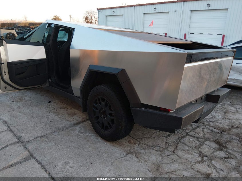 2024 Tesla Cybertruck Cyberbeast