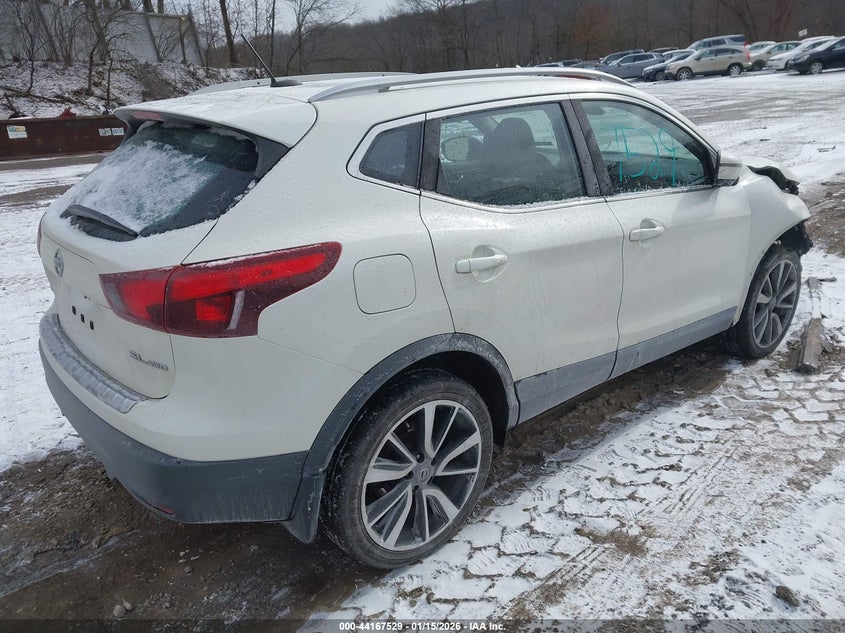 2017 Nissan Rogue Sport Sl