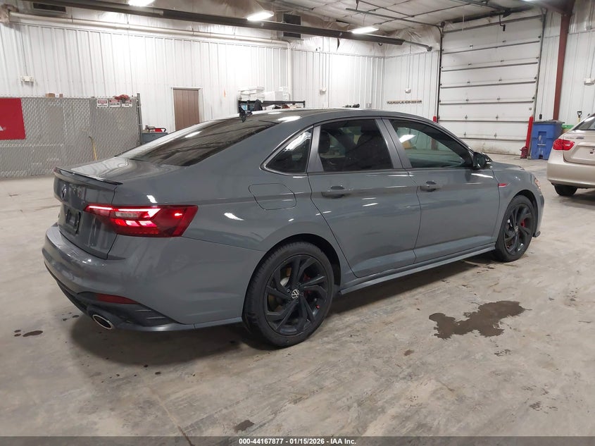 2024 VOLKSWAGEN JETTA GLI auction photo 4