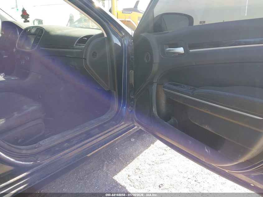 2015 Chrysler 300 Limited