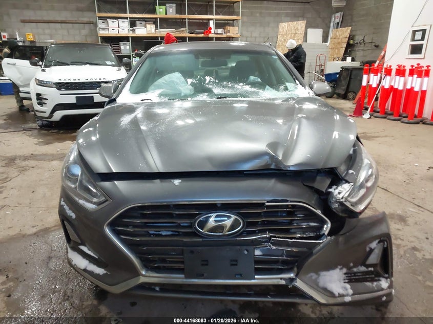 VIN 5NPE24AF7KH781857 2019 HYUNDAI SONATA SE