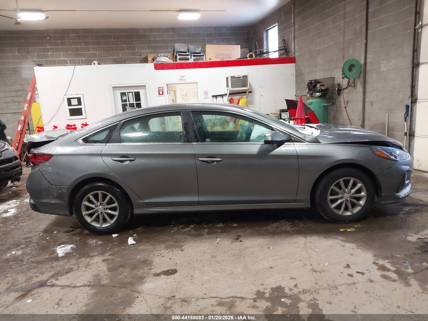 VIN 5NPE24AF7KH781857 2019 HYUNDAI SONATA SE