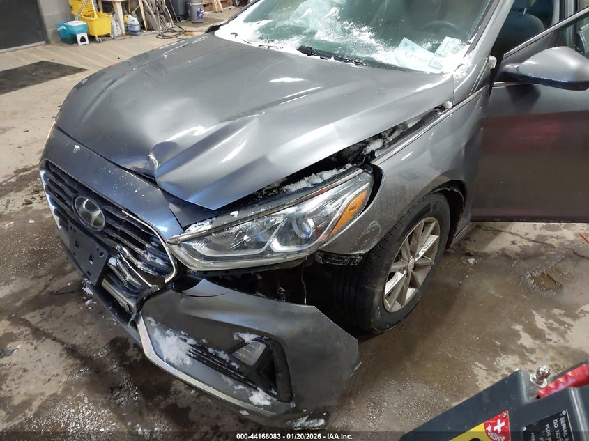 VIN 5NPE24AF7KH781857 2019 HYUNDAI SONATA SE