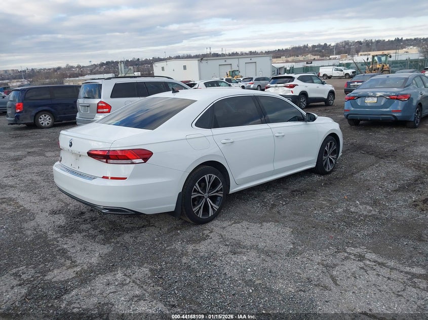 2022 Volkswagen Passat 2.0T Se