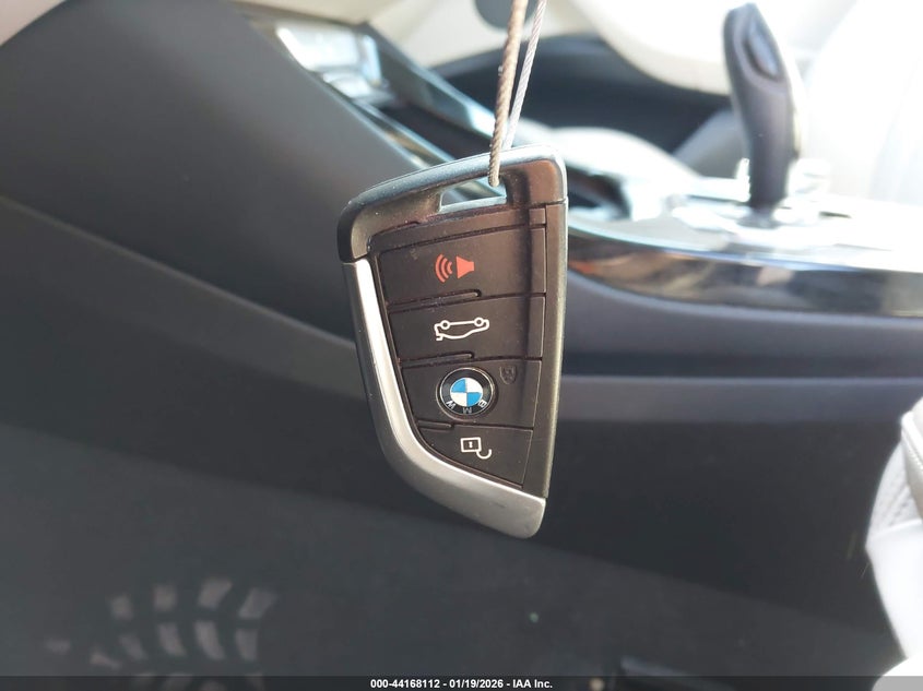 2019 BMW X3 Sdrive30I VIN: 5UXTR7C52KLF37023 Lot: 44168112