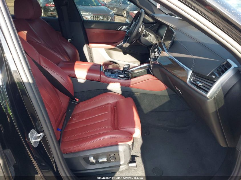 2021 BMW X6 xDrive40I