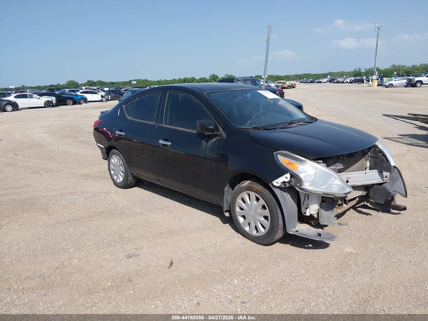 2015 NISSAN VERSA 1.6 SV