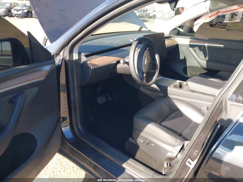 2024 Tesla Model Y Long Range Dual Motor All-Wheel Drive