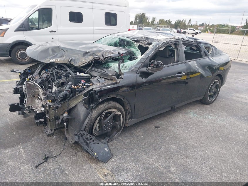2025 Kia K4 Ex
