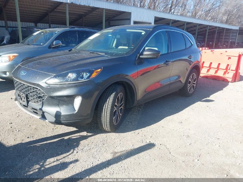 2020 Ford Escape Sel