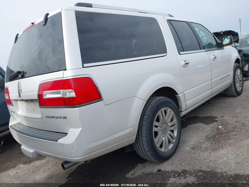2012 Lincoln Navigator L