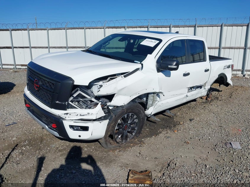 2024 Nissan Titan Pro-4X 4X4