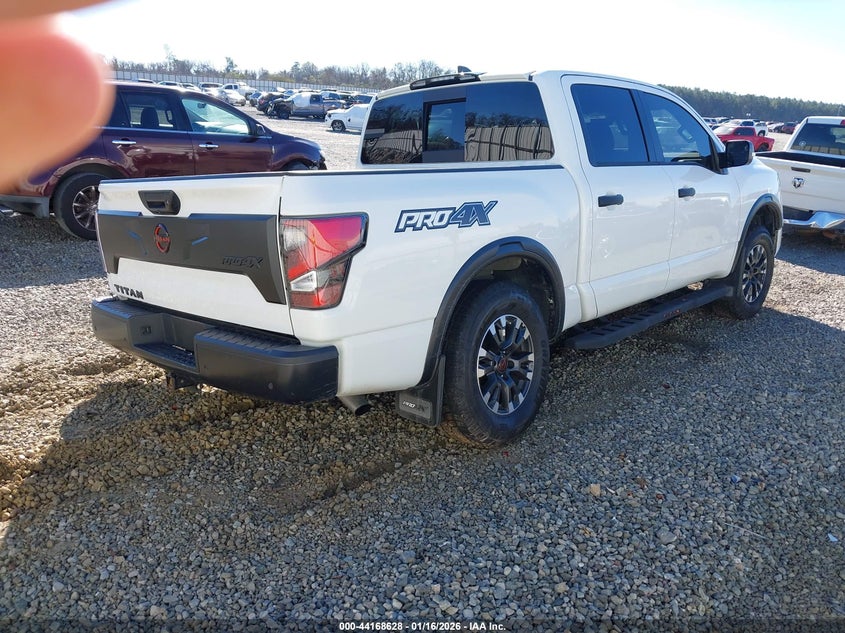 2024 Nissan Titan Pro-4X 4X4