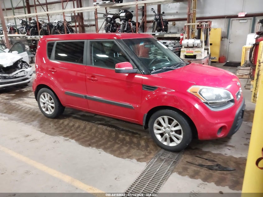 KIA SOUL +