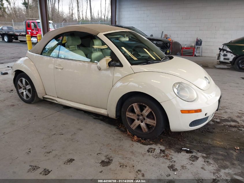 2006 Volkswagen New Beetle 2.5