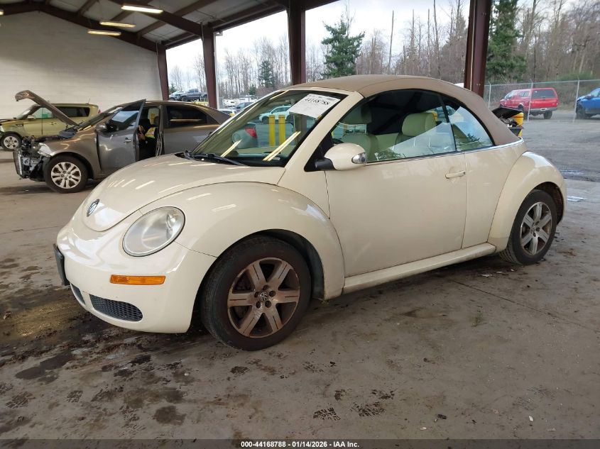 2006 Volkswagen New Beetle 2.5