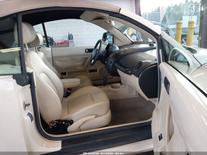 2006 Volkswagen New Beetle 2.5