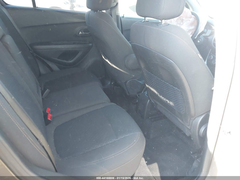 VIN KL7CJKSB1LB349470 2020 CHEVROLET TRAX FWD LS