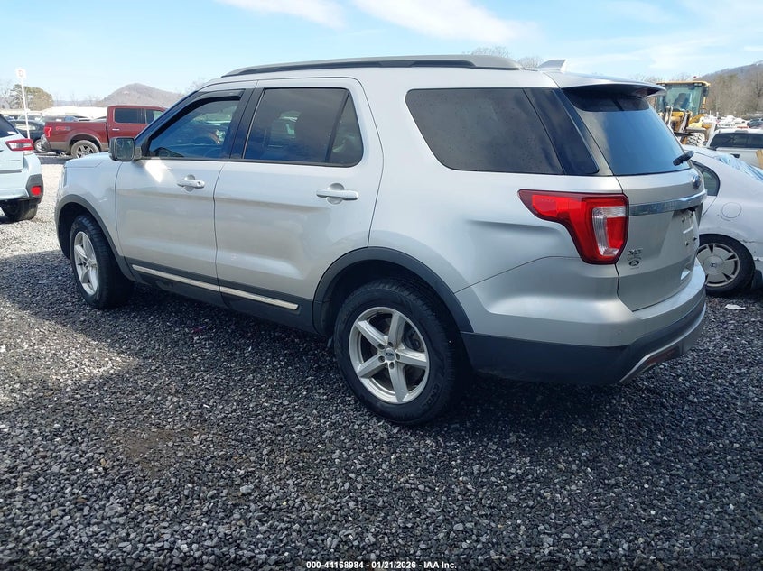 Vin: 1fm5k8d89hgd35092, lot: 44664943, ford explorer xlt 20173