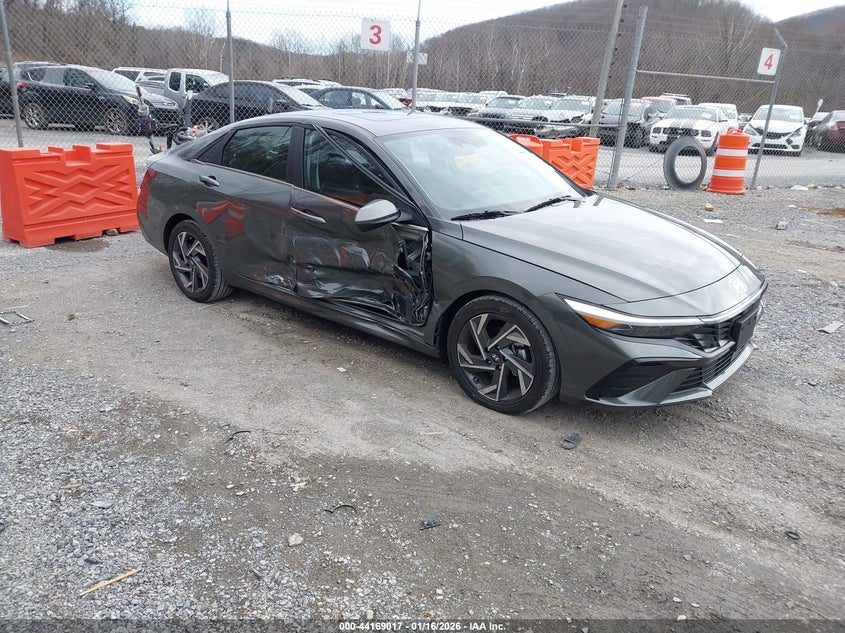 2025 Hyundai Elantra Sel Convenience