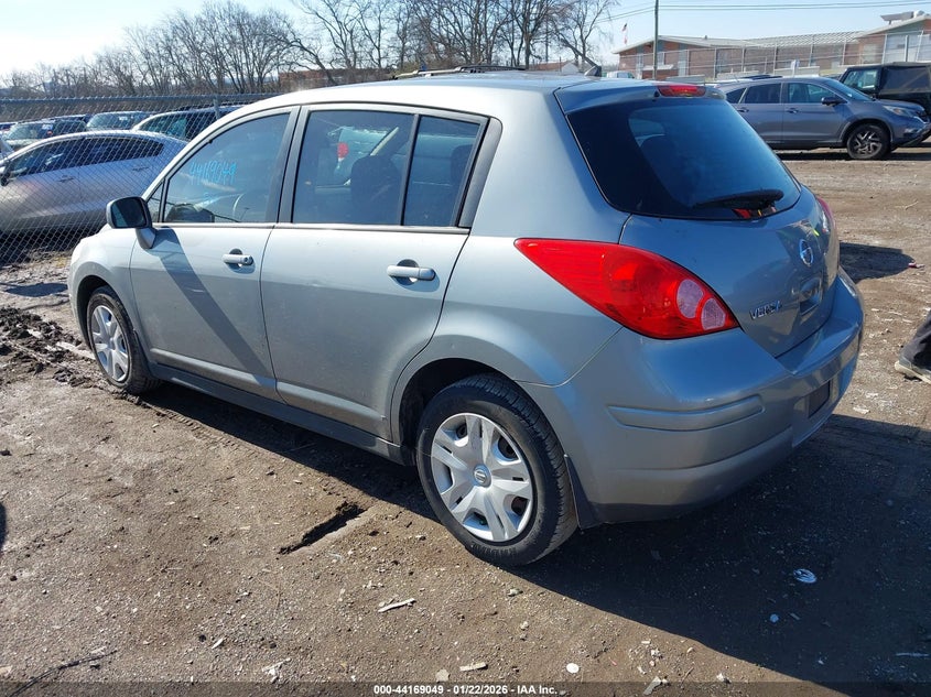 2011 Nissan Versa 1.8S