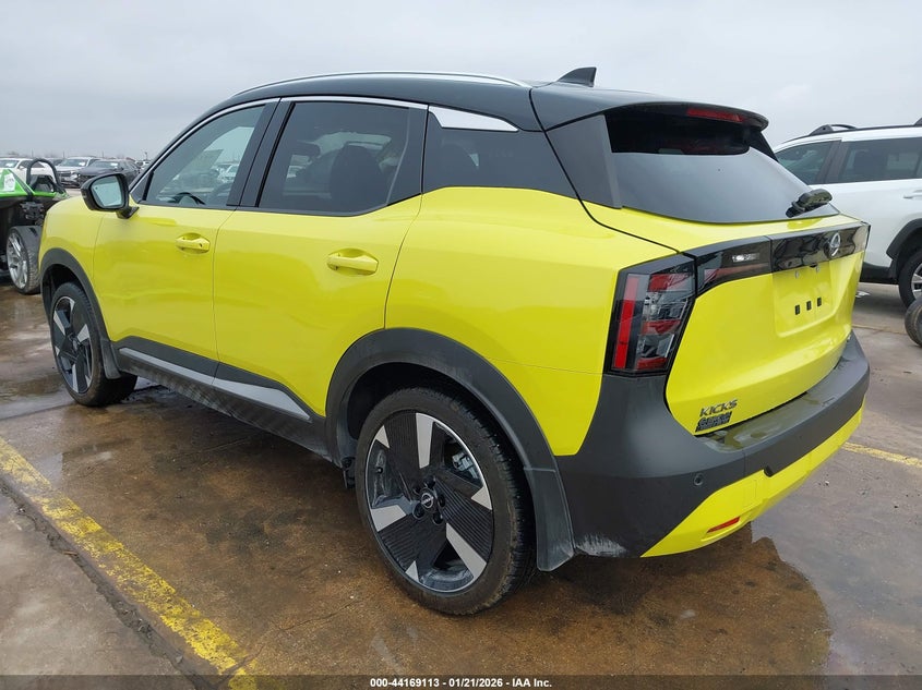 2025 Nissan Kicks Sr Fwd