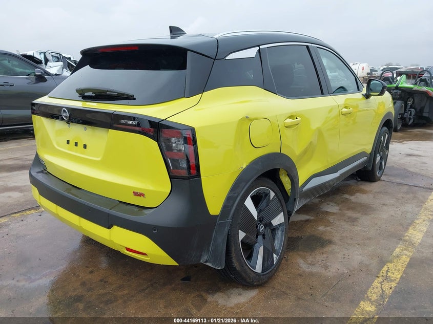 2025 Nissan Kicks Sr Fwd