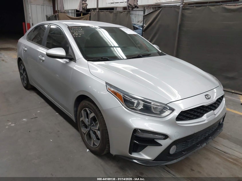 3KPF24AD8KE093812 2019 Kia Forte Lxs auction photo 1