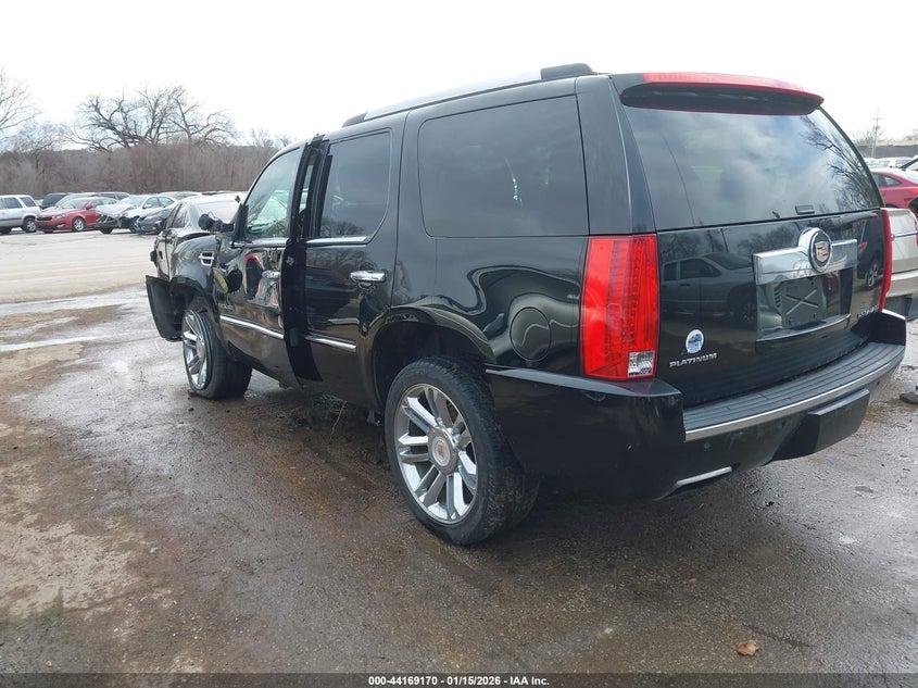 2013 Cadillac Escalade Platinum Edition