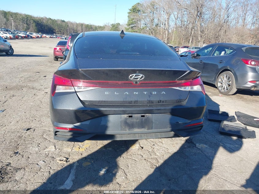 2022 Hyundai Elantra Sel VIN: 5NPLM4AG7NH055138 Lot: 44169182
