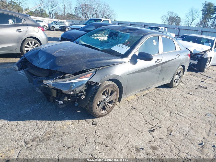 VIN 5NPLM4AG7NH055138 2022 HYUNDAI ELANTRA SEL