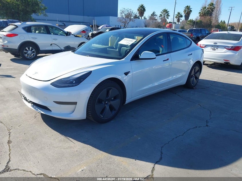 2021 Tesla Model 3 Standard Range Plus Rear-Wheel Drive