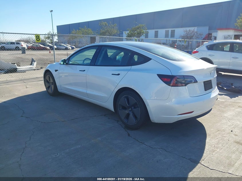 2021 Tesla Model 3 Standard Range Plus Rear-Wheel Drive